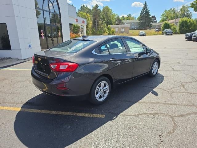 Used 2017 Chevrolet Cruze LT with VIN 1G1BE5SM7H7131686 for sale in Newberry, MI