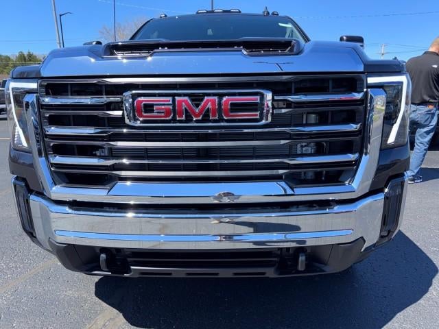 2026 GMC Sierra 3500 HD SLE