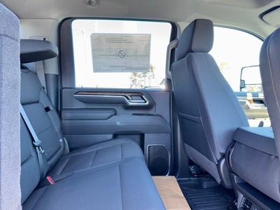 2026 GMC Sierra 3500 HD SLE