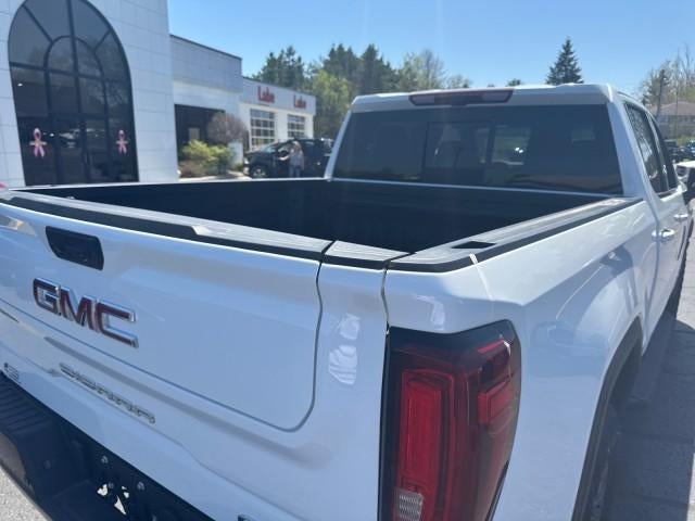 2025 GMC Sierra 1500 AT4X